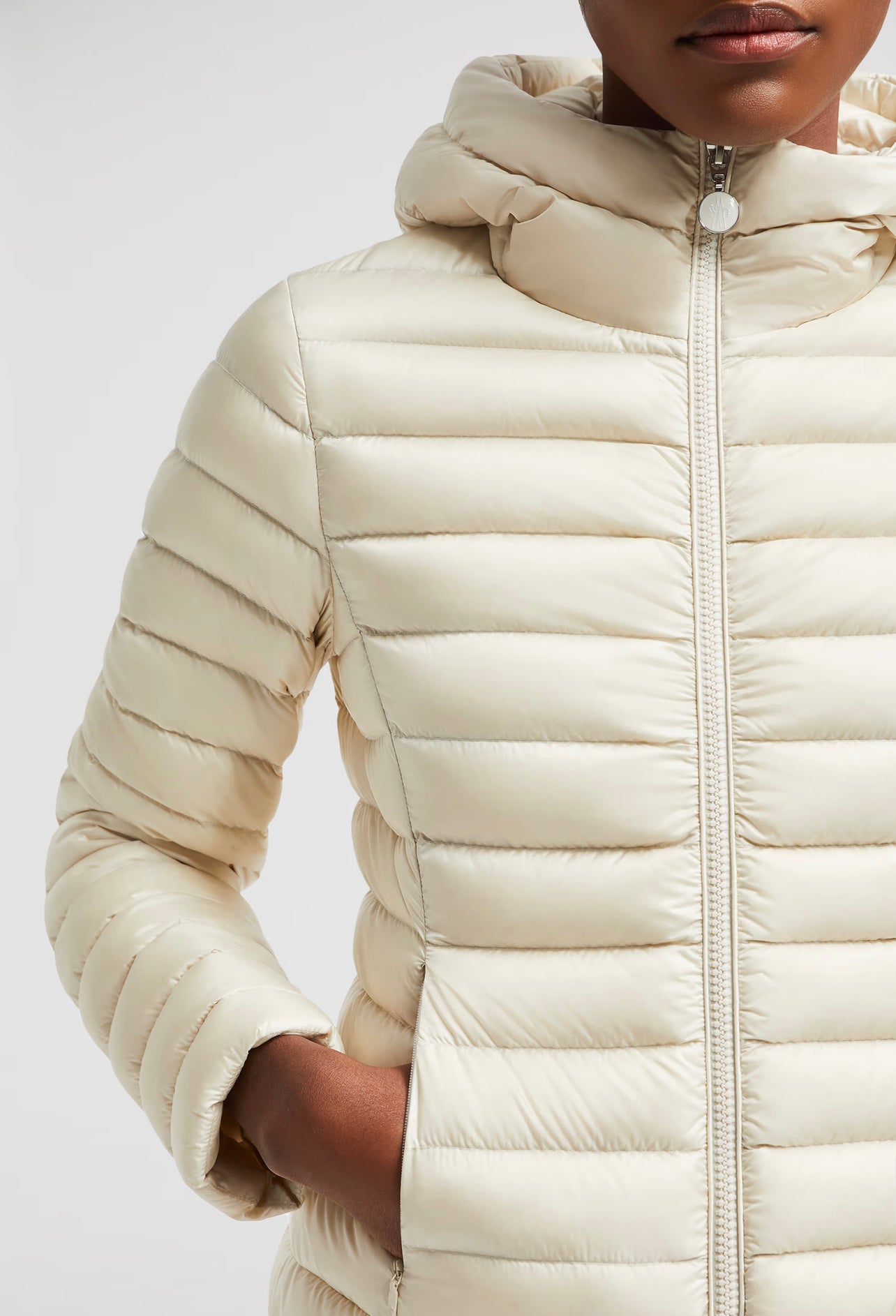 MONCLER DONNA CLASSICO BIANCO CON CAPPUCCIO